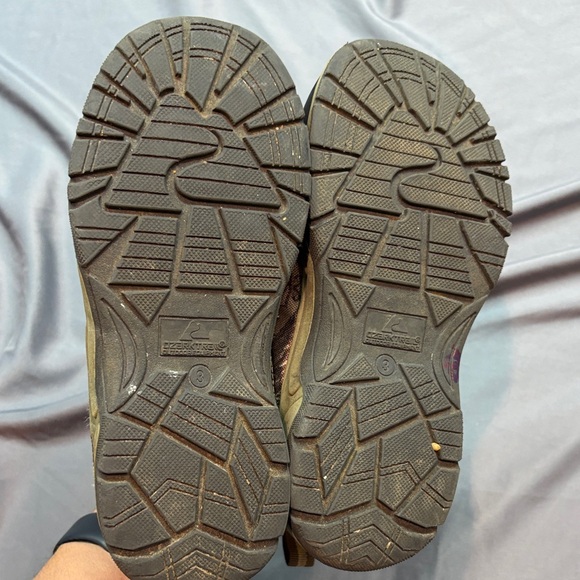 Ozark Trail Durable Boys' Camo Mid-Ankle Lace-Up Water Resistant Hiker Boots - Picture 6 of 9